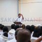 Bodewin Wattimena Pidato dihadapan Kepala Sekolah SD,SMP Sekota Ambon