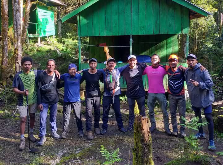 Tim SAR Relawan Pecinta Alam Maluku (Foto:ist)
