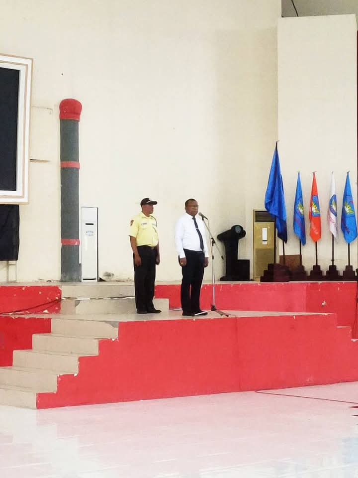 Rektor Universitas Pattimura Prof. Fredy Leiwakabessy, M.Pd
