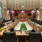 Suasana RDP dengan Beberapa Pengusaha Tambang dari Kecamatan Teluk Ambon,  Ruang Paripurna DPRD Kota Ambon, (Foto:WP/Sakamena)