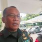 Komandan Korem 151/Binaya, Brigjen TNI Raffles Manurung, S.I.P saat diwawancarai Jurnalis Sakamena News