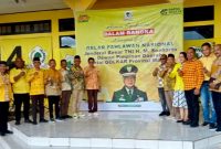 DPD Partai Golkar Provinsi Maluku Melakukan Foto bersama dalam rangka Acara Syukuran Gelar Pahlawan kepada Jenderal besar Soeharto 