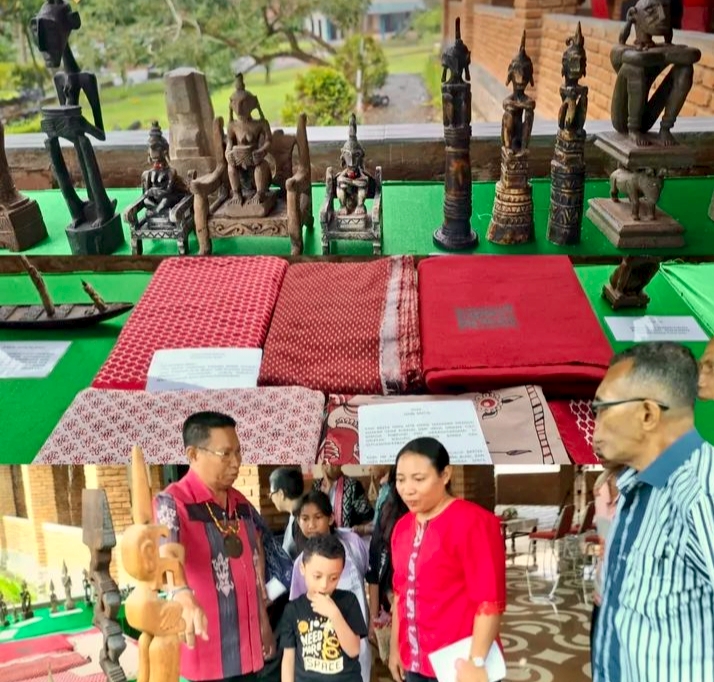 Tokoh Adat Masela, MBD, Bpk.S. Tiwery, SH.,S.Pd yang juga merupakan Mantan Kepala Balai Pelestarian Kebudayaan Sebelumnya, bersama tokoh adat lainnya, mendampingi Pamong Budaya Ahli Muda sebagai Perwakilan BPK Wilayah XX, Eklevina Eirumkuy, SS.,MSi.