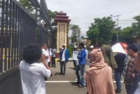 Aksi Demonstrasi oleh PMII-IMM didepan Polda Maluku, Tantui - Rabu 10/12/25 (foto:doc.sakamena)